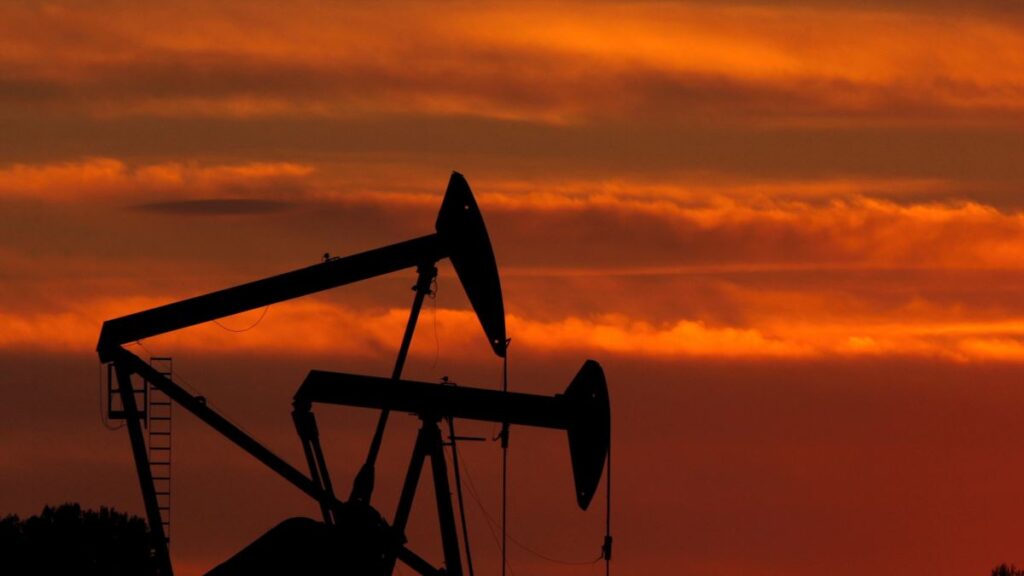 Ціна нафти Brent перевищила 50 доларів за барель – уперше з початку березня
